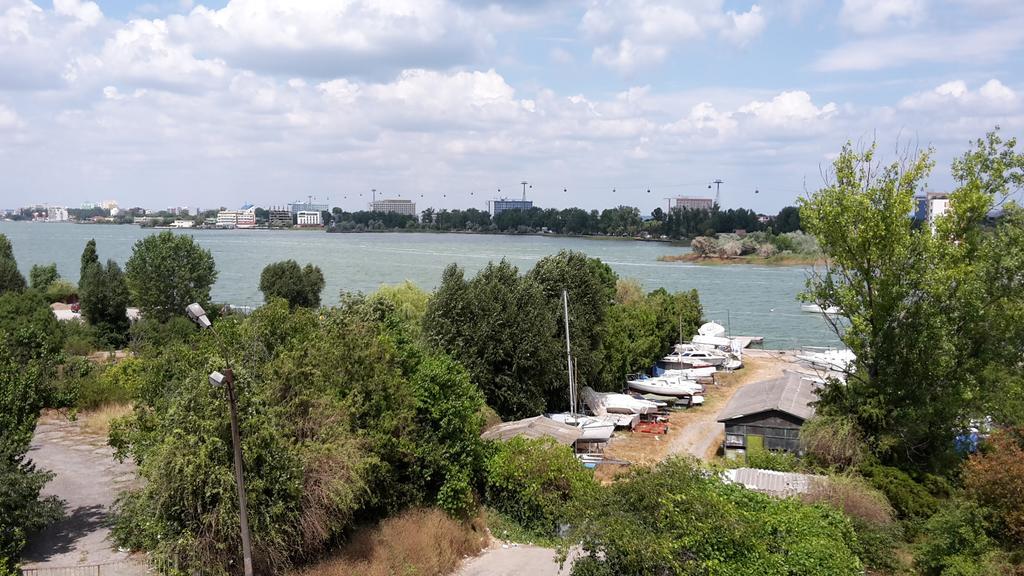Antos Deluxe Apartment Констанца Екстер'єр фото