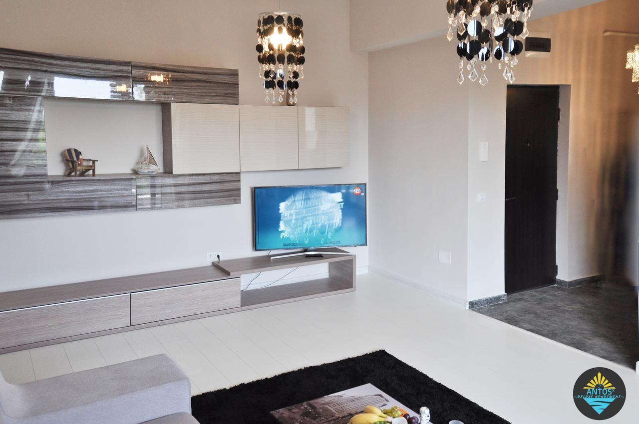 Antos Deluxe Apartment Констанца Екстер'єр фото